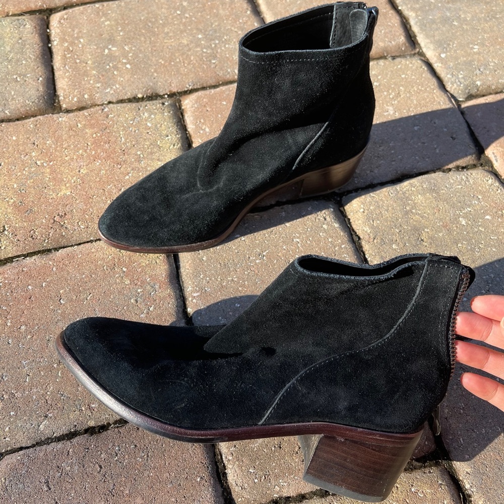 Like New Genuine Leather Suede Booties Size 6.5